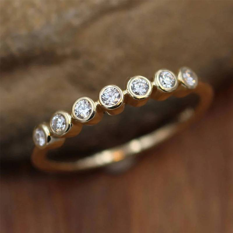 Inlaid Zirconia Gold Ring