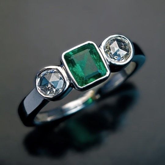 Green Zirconia Silver Ring