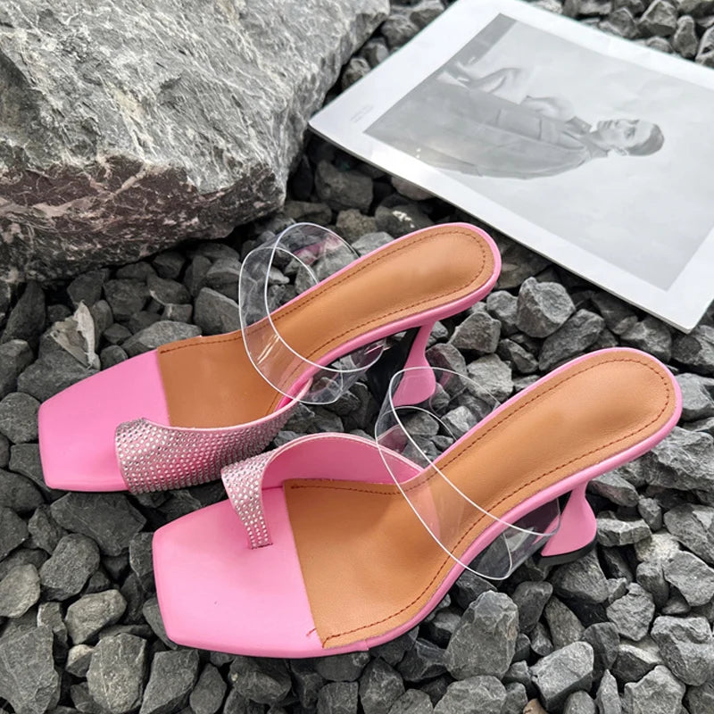 Polished Heels with an Effortless Classic Look