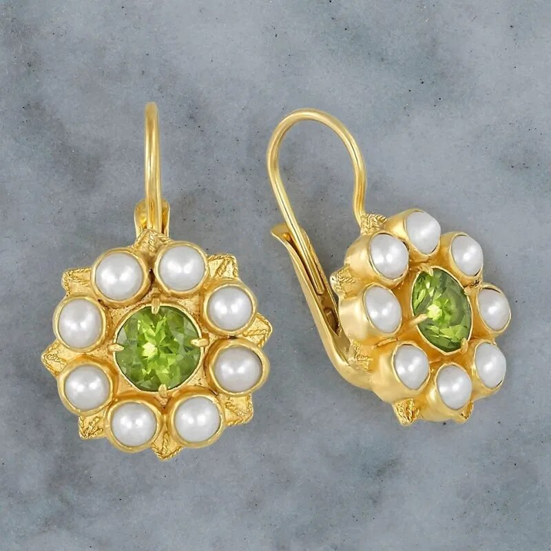 Pearl Flower Zirconia Earrings