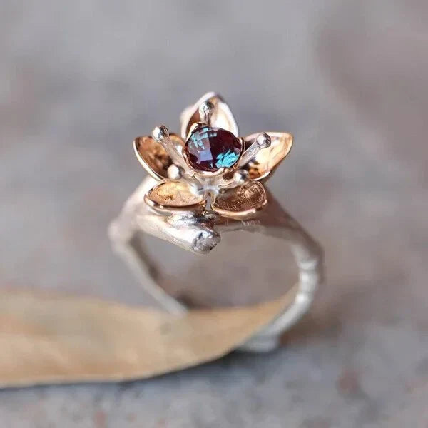 Zirconia Flower Ring