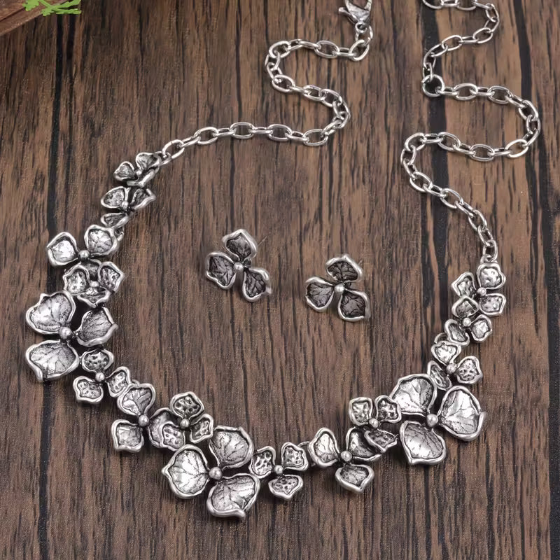 Blossom Harmony Necklace Set