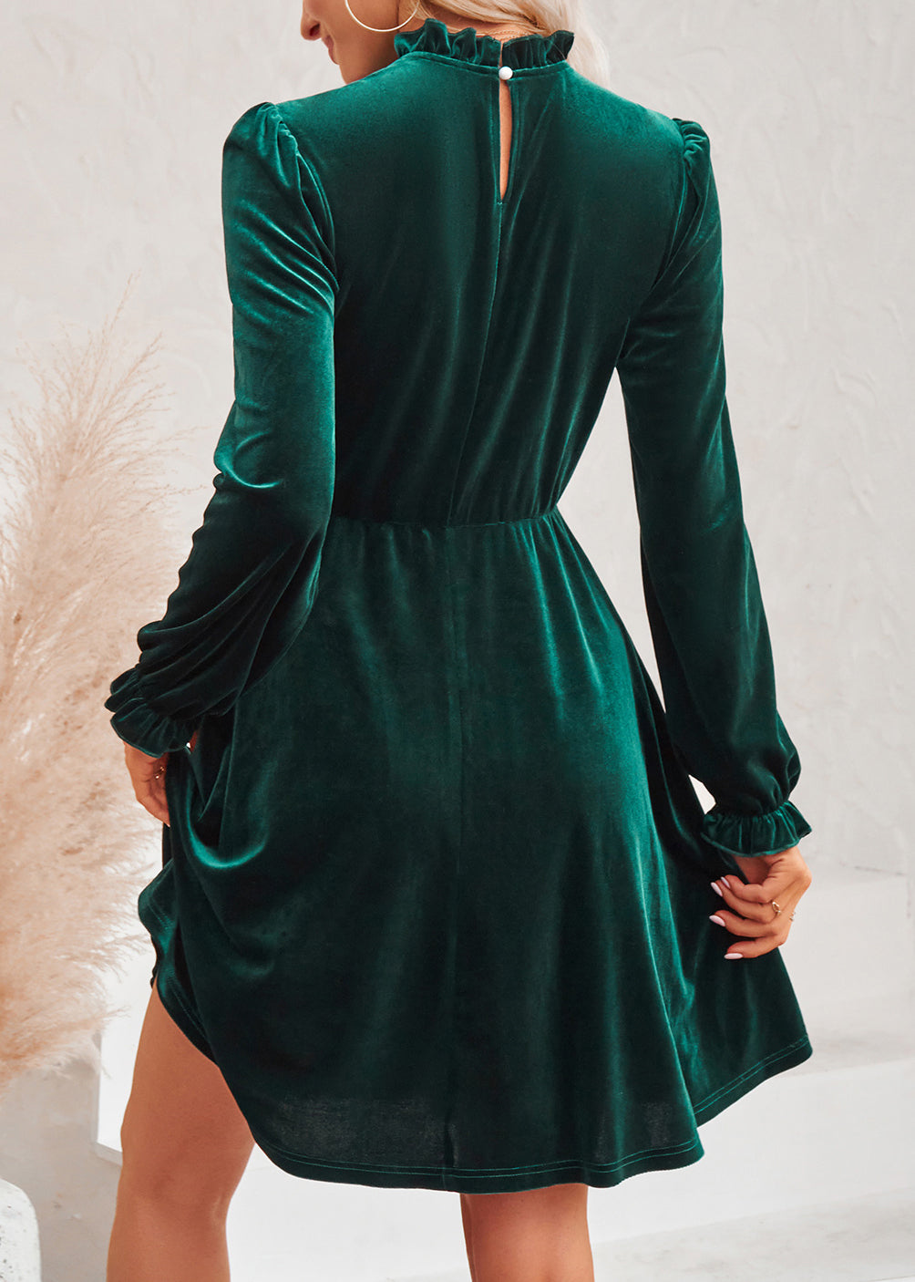 Blackish Green Ruffled Patchwork Velvet Mid Dress Fall