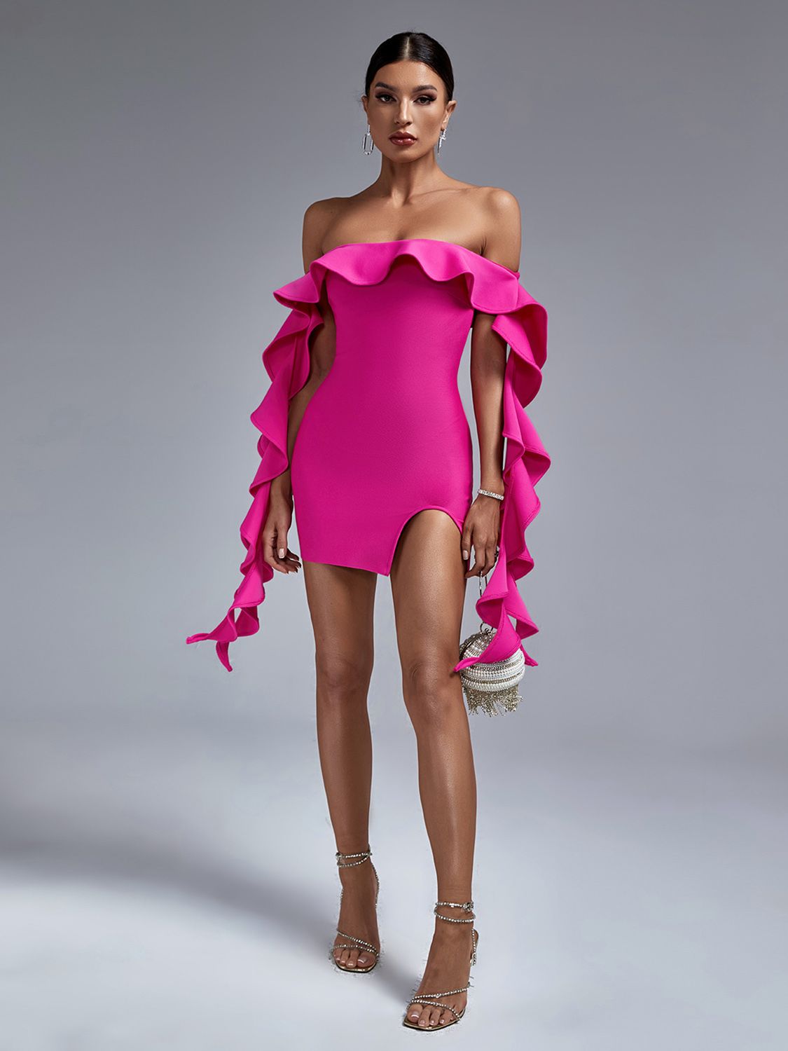 Gracefully Styled Dress for Any Occasion