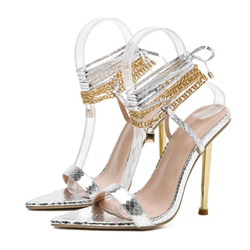 Effortlessly Elegant Shoes with a Timeless Design