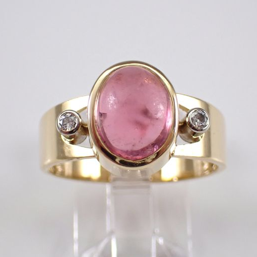 Inlaid Oval Pink Glass Ring
