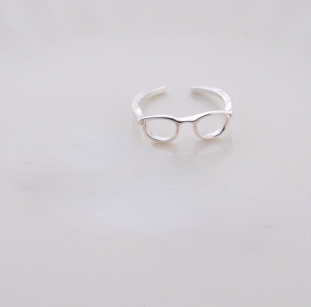 Anillo Ajustable de Lentes estilo Minimalista en Oro y Plata