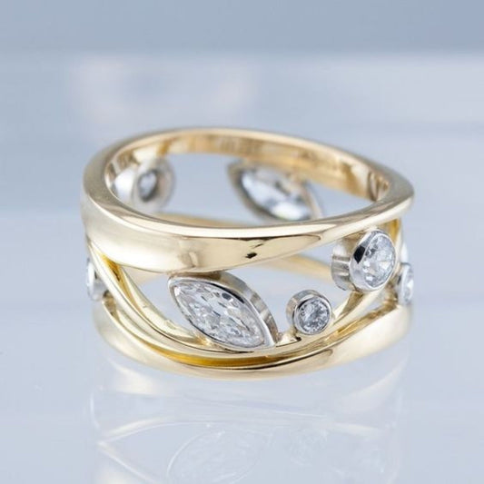 Anillo Circonitas en Oro Vintage