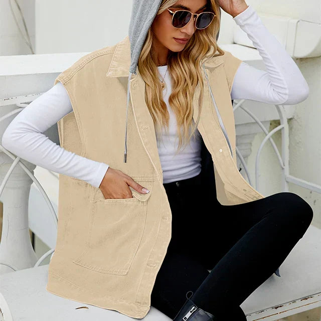 Khaki mit Kapuze