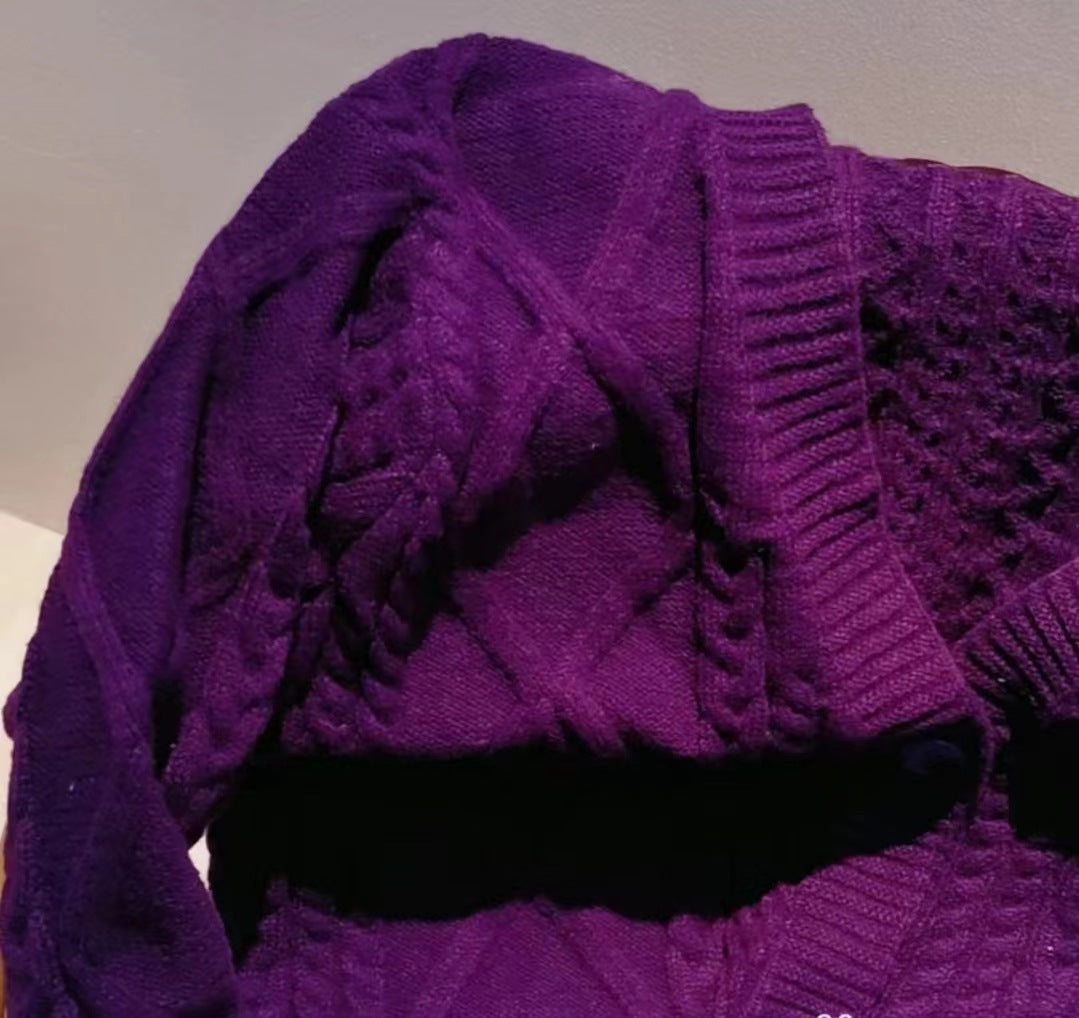 Elegantly Designed Cardigan