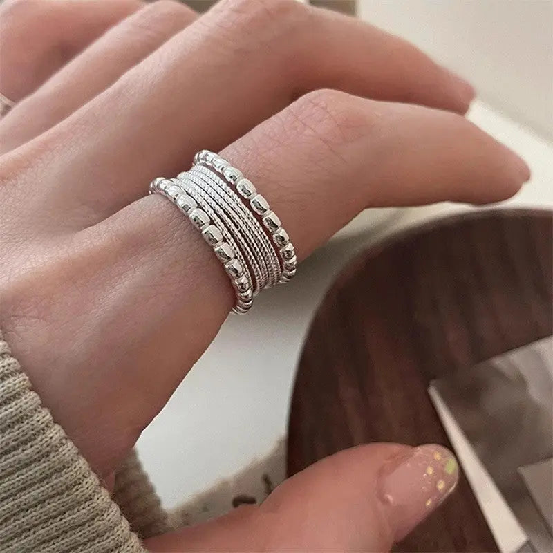 Sleek and Simple Silver Ring – Understated Beauty