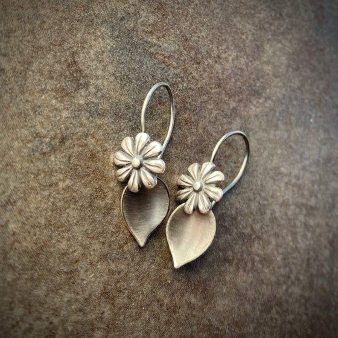 Daisy Silver Earrings