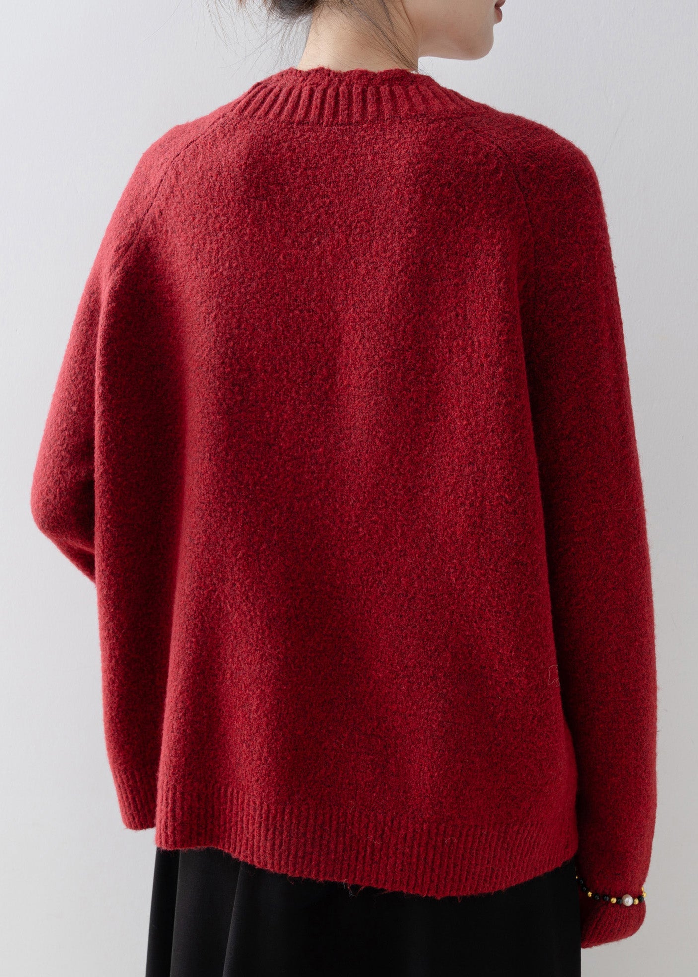 Red O Neck Nail Bead Knit Sweater Spring