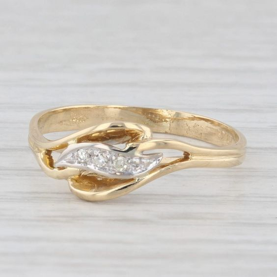 Fine Golden Zirconia Ring