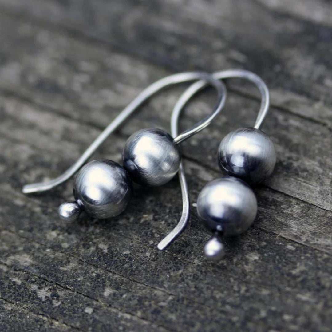 Silver Pearl Earrings
