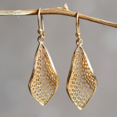 Drop Golden Mesh Earrings