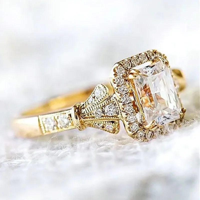 Anillo Brillo Dorado Vintage