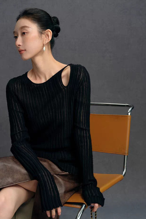Timeless Vintage Style Top