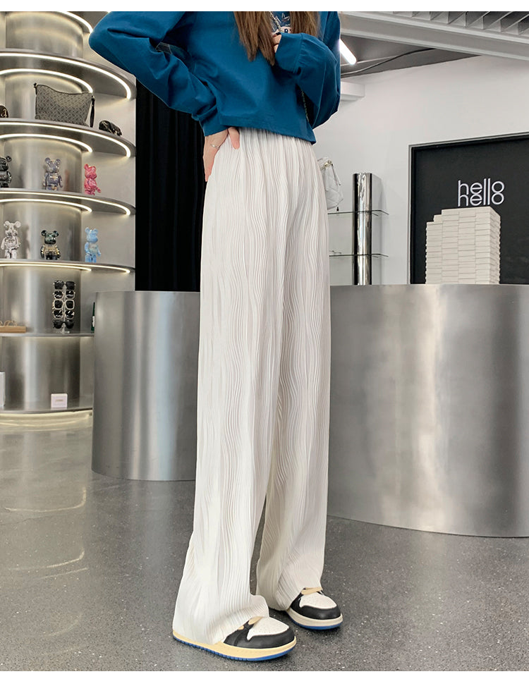 Polished Pants with an Effortless Classic Look
