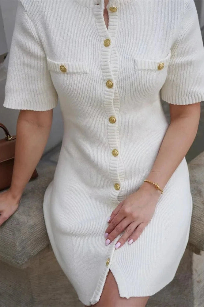 Beautifully Crafted Dress in a Classic Style