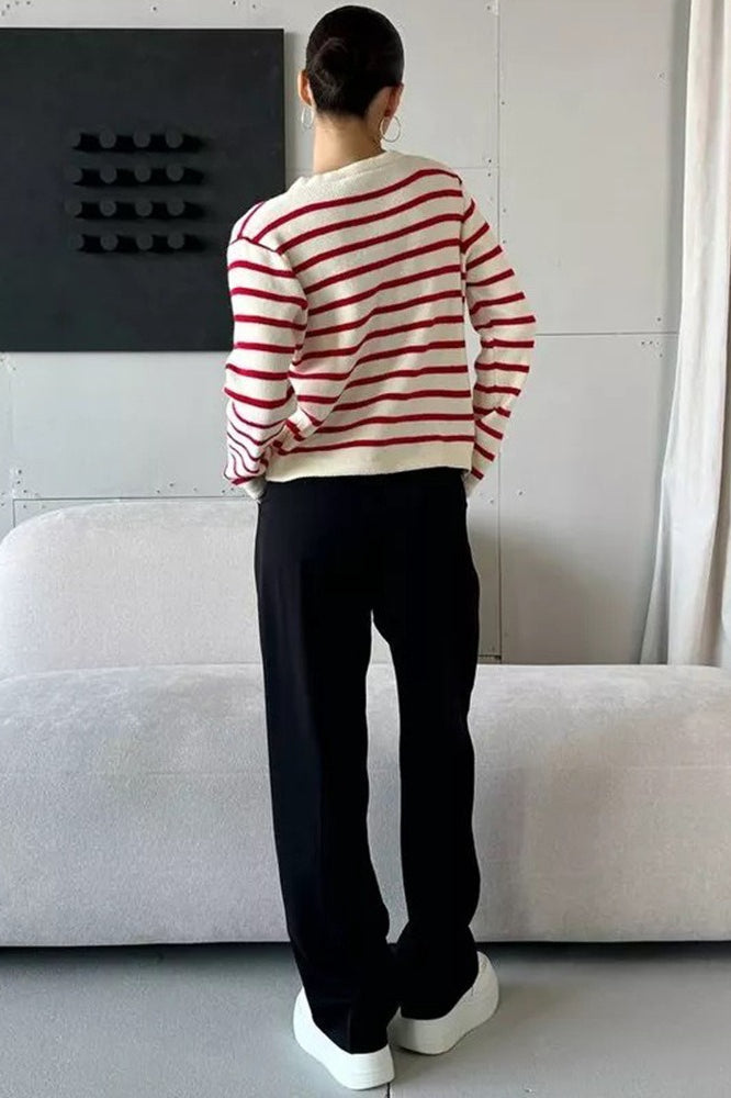 Gracefully Designed Cardigan