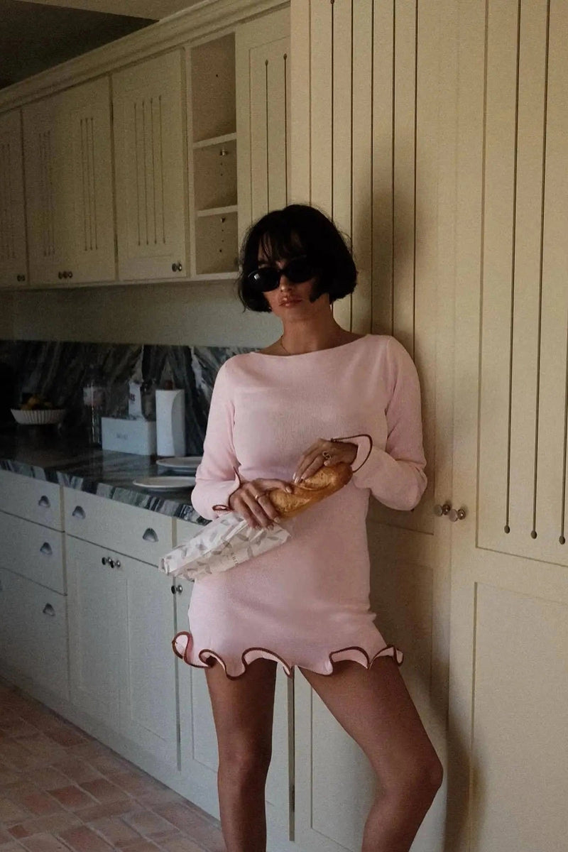 Beautifully Crafted Dress in a Classic Style