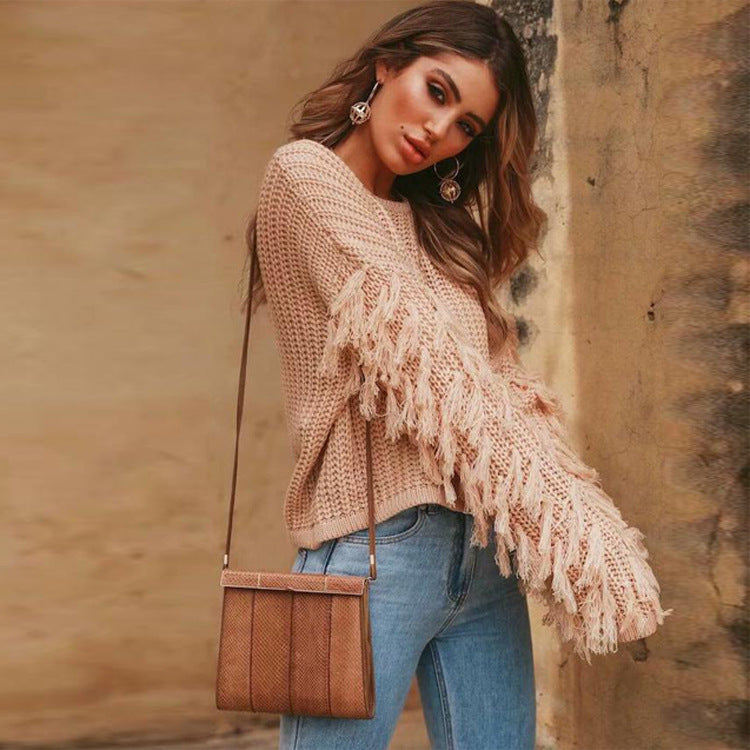 Elegantly Designed Pullover