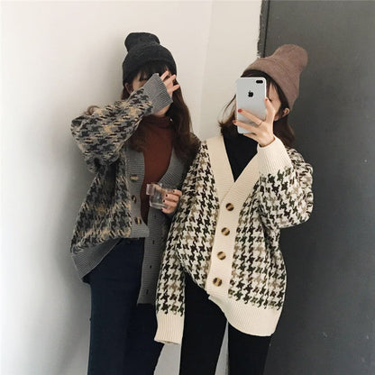 Gracefully Designed Cardigan