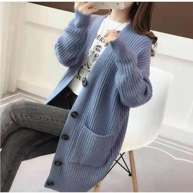 Elegantly Designed Cardigan