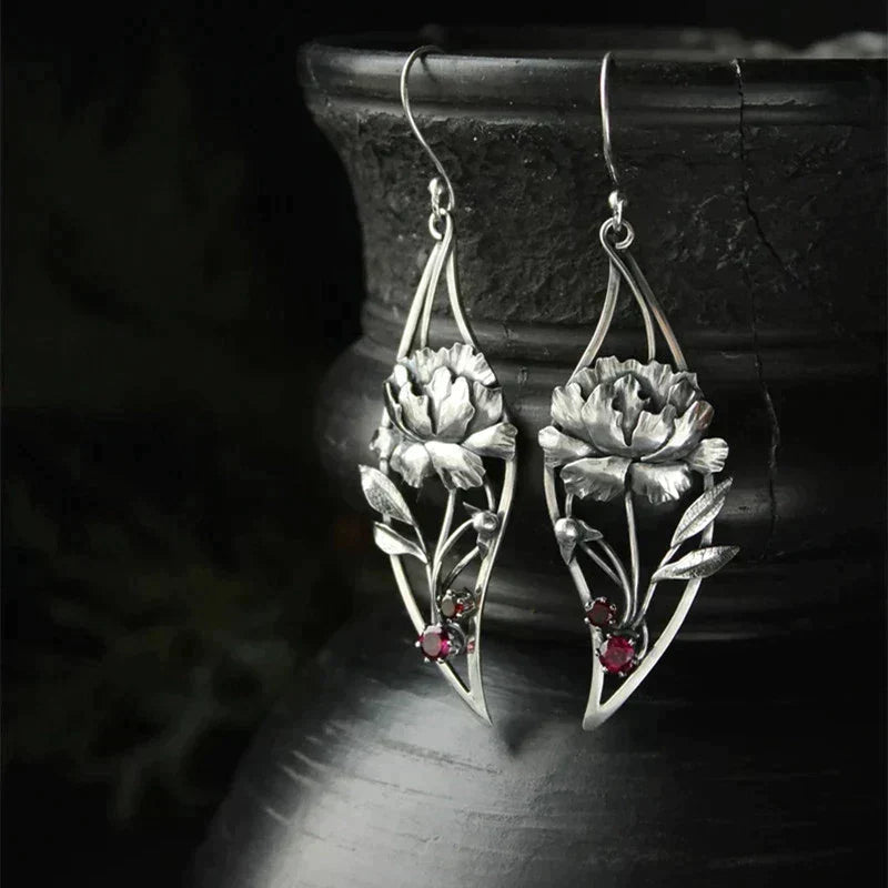 Earrings With Crystals in Sterling Silver