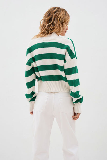 Gracefully Designed Cardigan