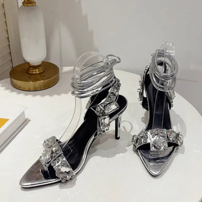 Classic Vintage Heels with a Flattering Fit