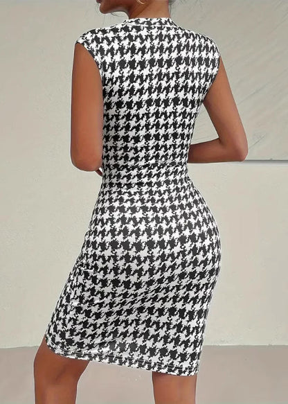 Fitted White O Neck Plaid Cotton Mid Dress Sleeveless