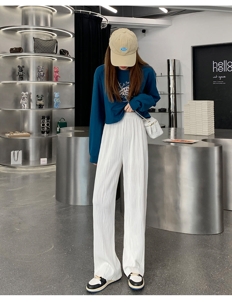 Polished Pants with an Effortless Classic Look