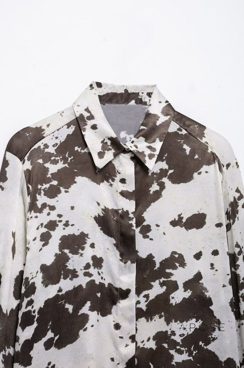 Effortlessly Elegant Shirt with a Timeless Design