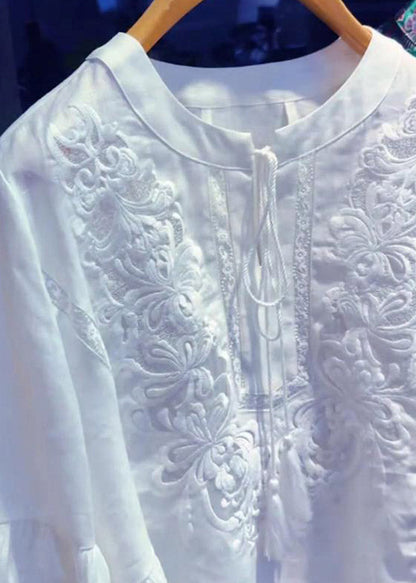 Simple White O-neck Embroidered Top Lantern Sleeve