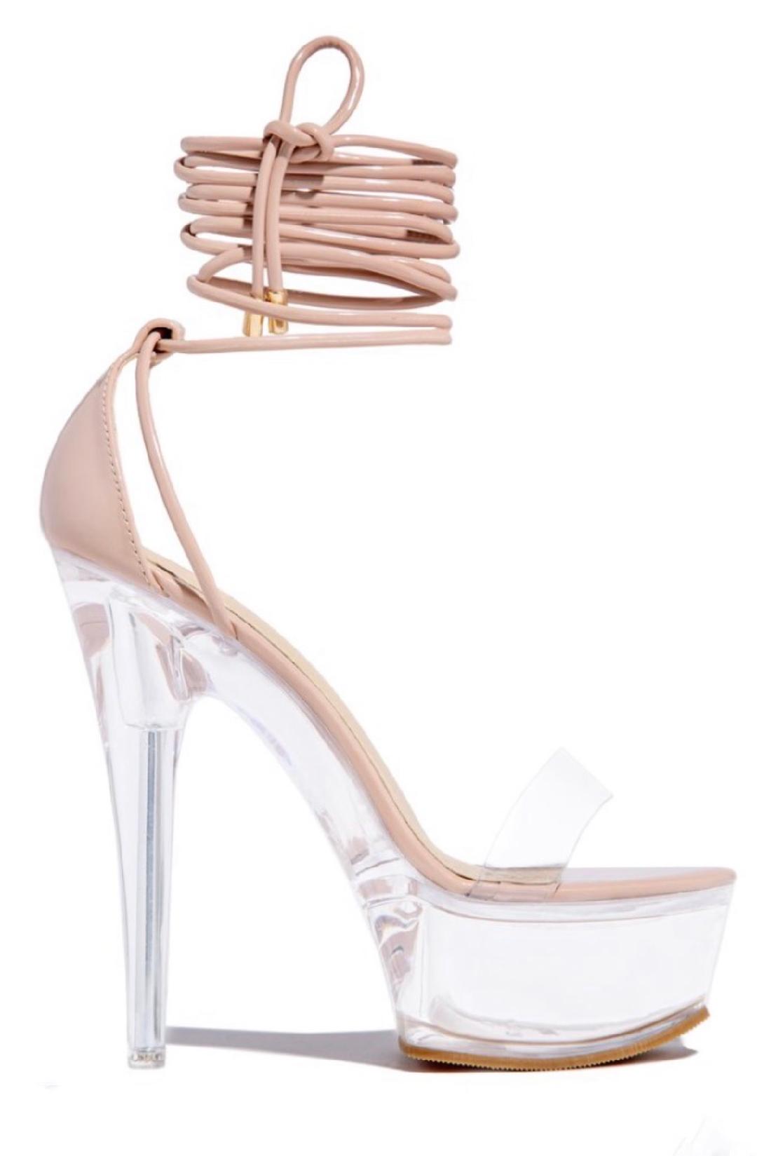 A Vintage Style Heels with Delicate Timeless Details