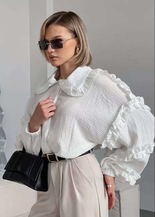 Elegantly Styled Blouse for Everyday Wear