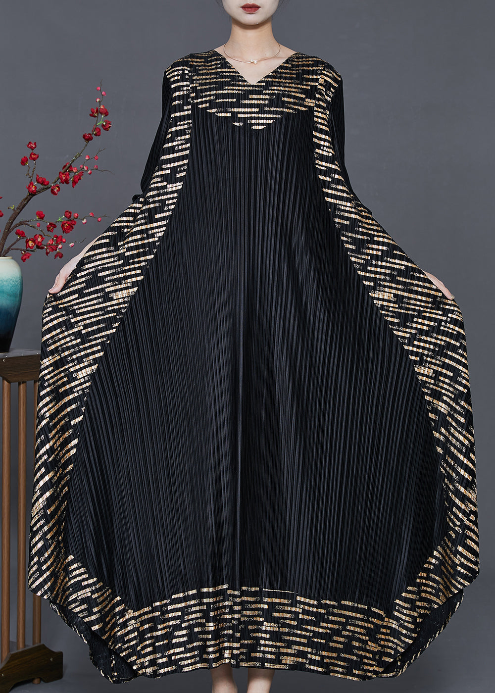 Black Oversized Print Wrinkled Silk Holiday Dresses Spring