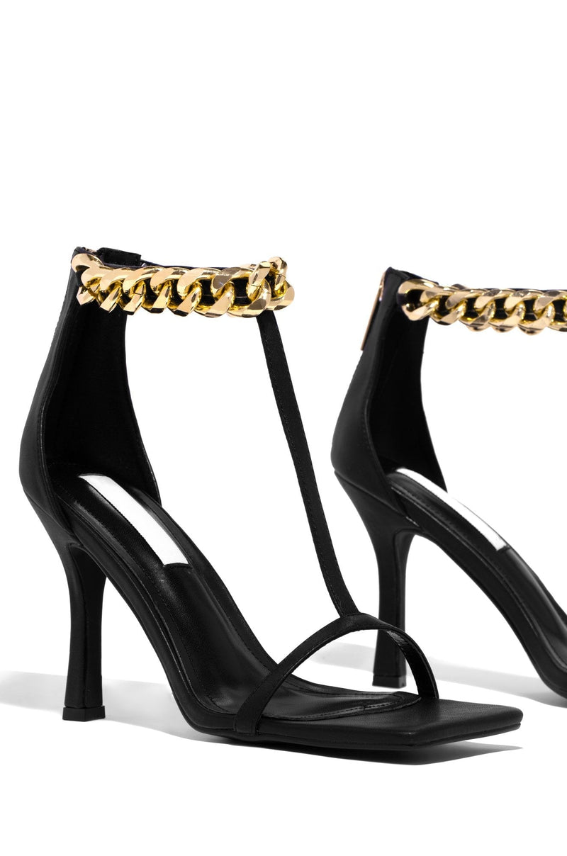 Vintage Inspired Heels with a Contemporary Edge