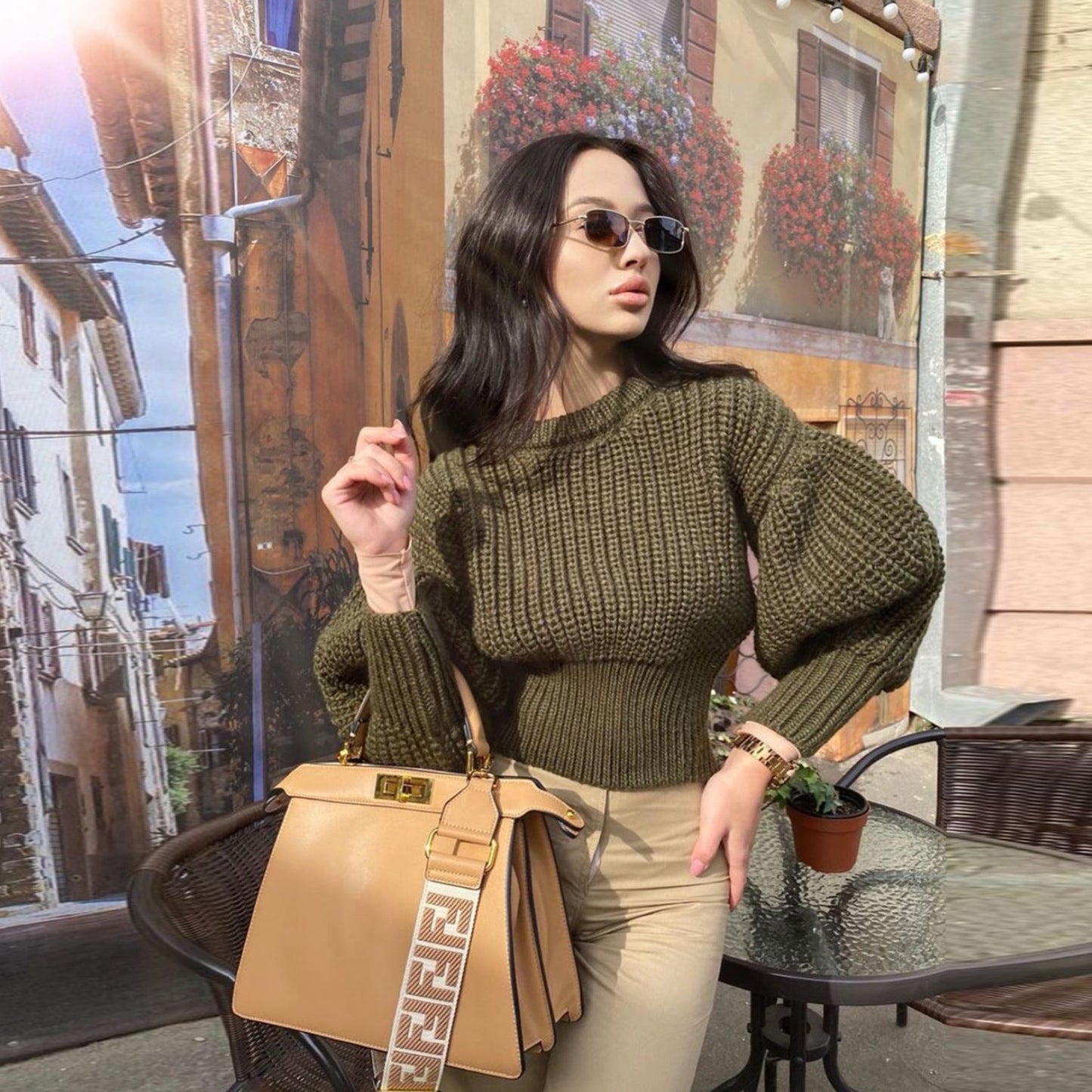 Timeless Vintage Style Pullover