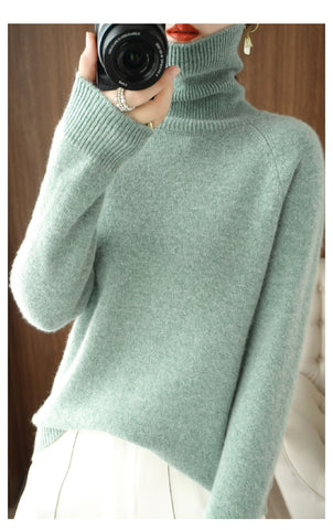 Elegantly Designed Pullover
