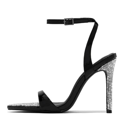 Elegantly Styled Sandals for Everyday Wear