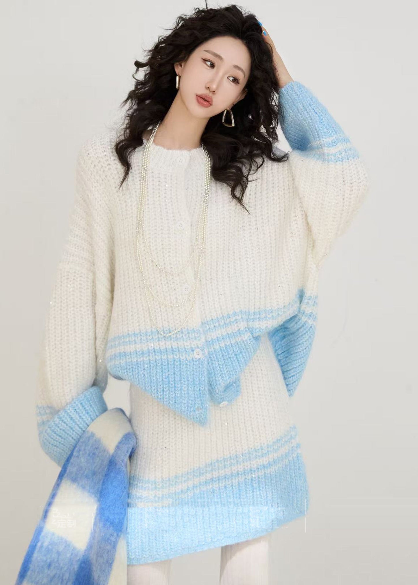 Blue Sequins Patchwork Knit Two Pieces Set Winter