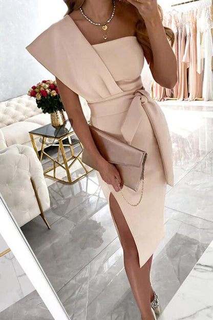 Carrie in Paris Knot Waist Party Pencil Dress