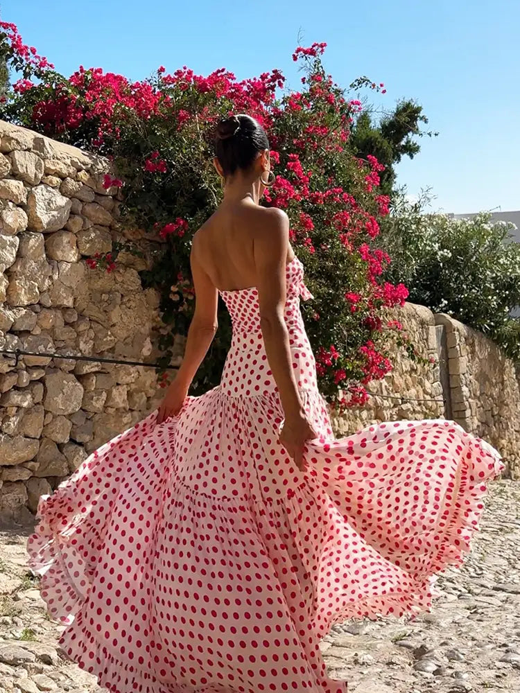 Timeless Vintage Style Garment