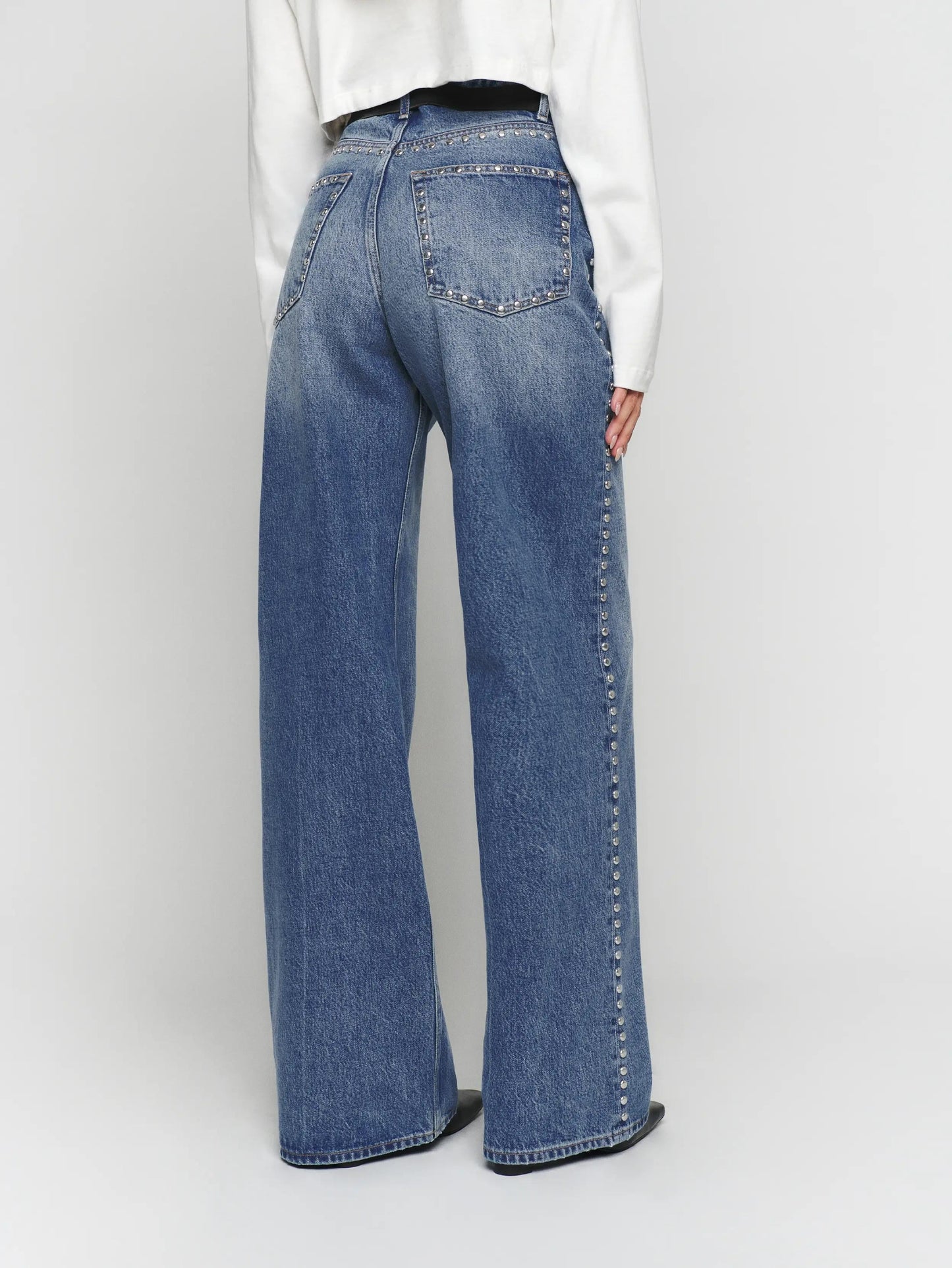 Elegantly Designed Garment