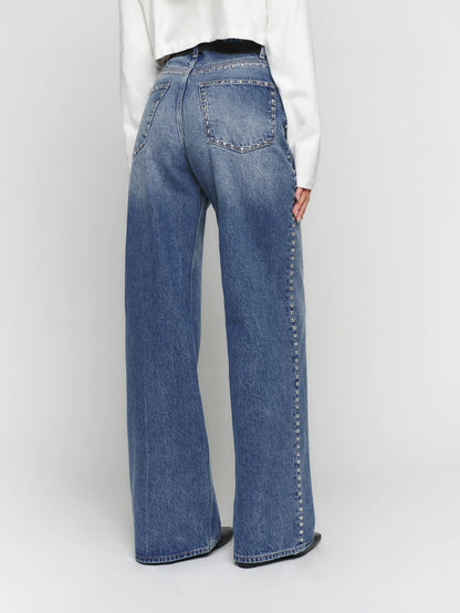 Elegantly Designed Garment
