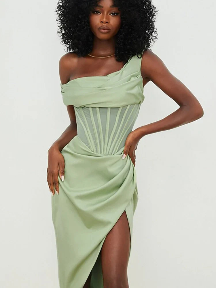 Timeless Vintage Style Garment