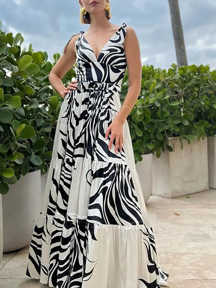 Timeless Vintage Style Garment